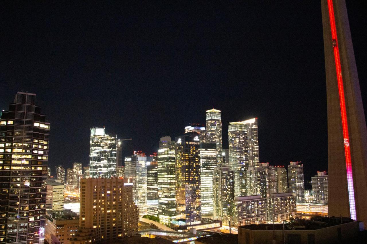 טורונטו Downtown High-Rise Condo- Cn Tower View מראה חיצוני תמונה