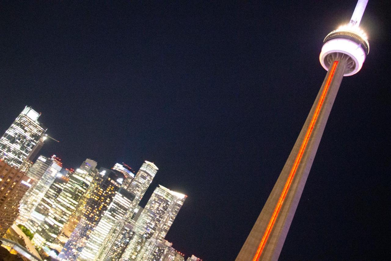 טורונטו Downtown High-Rise Condo- Cn Tower View מראה חיצוני תמונה